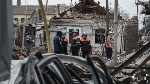 Обстріли Херсонщини: пошкоджено житлові будинки, є поранені