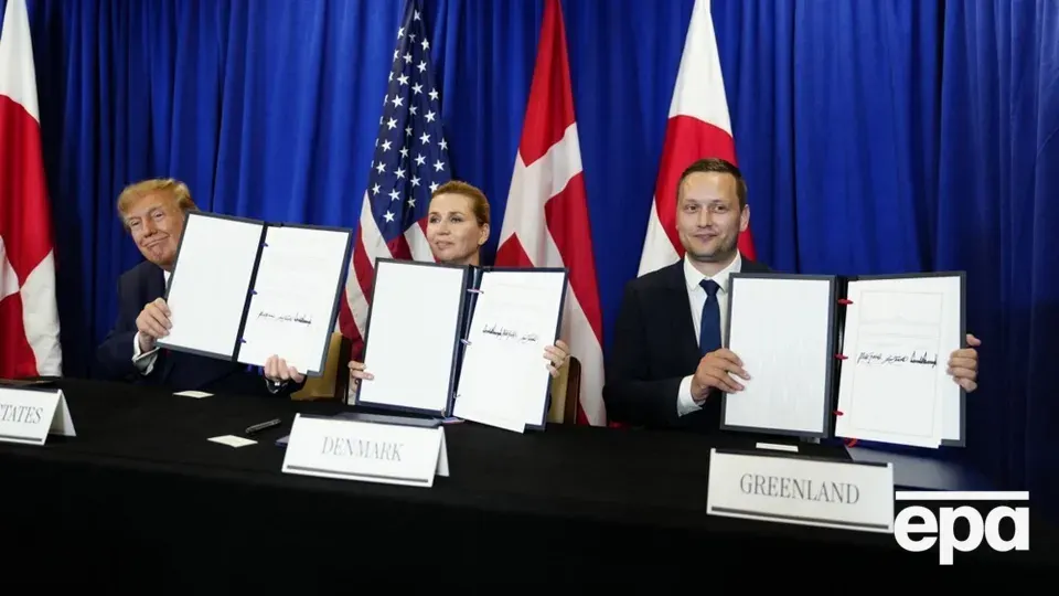 Трамп підписав угоду про дві військові бази США в Гренландії