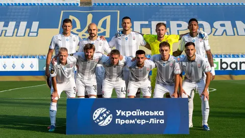 Обстріл Києва: житловий комплекс гравців «Зорі» зазнав пошкоджень