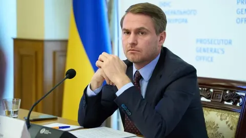 Оренда, а не власність: Кравченко пояснив ситуацію з будинком у Козині