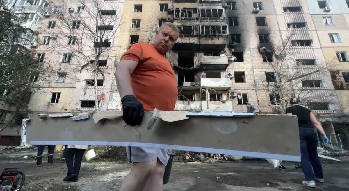 Нічна атака на Запоріжжя: пошкоджено понад 15 будинків, близько 10 квартир знищено вщент