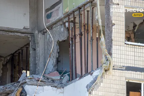 Демонтаж у Дніпрі: як готують будинок на Героїв, 46 до робіт