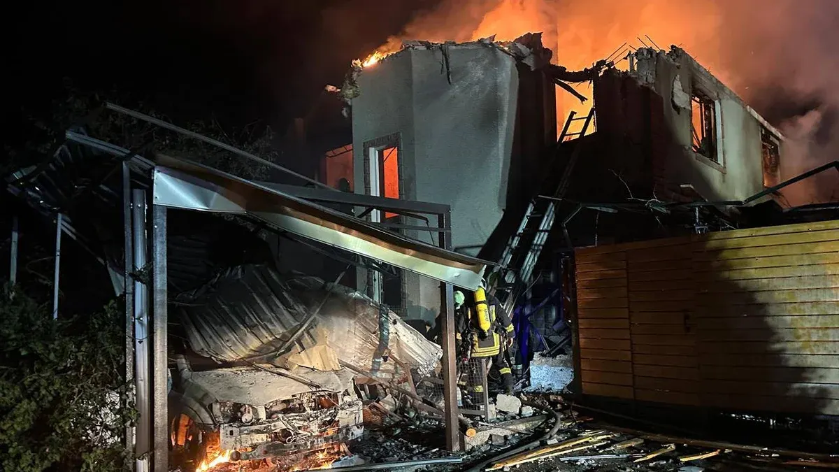 Атака на Одесу: пошкоджена 19-поверхівка, зруйновано приватний будинок, шестеро постраждалих