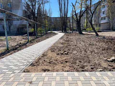 У Миколаєві на добудову пошкодженої багатоповерхівки виділили ще 5,4 млн гривень