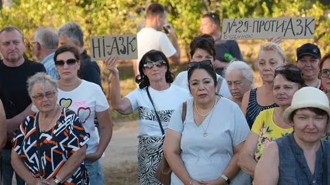 У Запоріжжі мешканці вимагають зупинити будівництво АЗС біля будинку