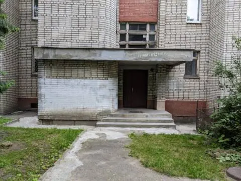 На Левандівці за 2 892 грн на місяць: комунальне приміщення віддають в оренду