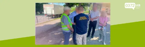 Експосадовиця у Чернівцях підозрюється у незаконній реєстрації нерухомості: що загрожує власникам