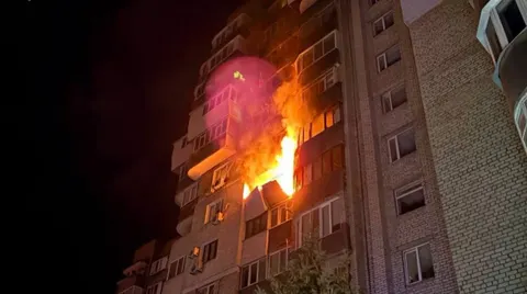 У Запоріжжі дрон влучив у житловий будинок: що відомо власникам квартир