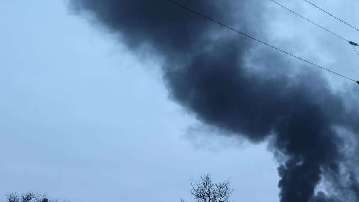 Атака БпЛА на Київ: уламки впали біля житлових будинків у Голосіївському районі