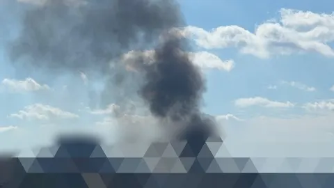 Атака дронів на Київщину: поранені, руйнування та пожежі у житлових будинках