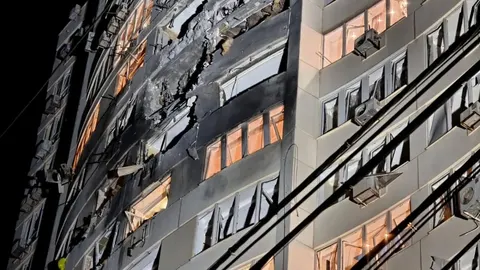 Удар по Одесі: пошкоджено 21-поверхівку, постраждали 17 людей